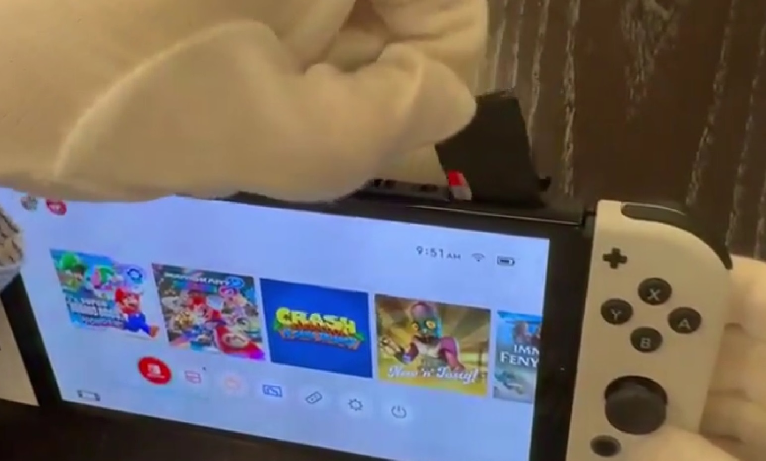 Hackers appear to have created a working Nintendo Switch Flash Cart